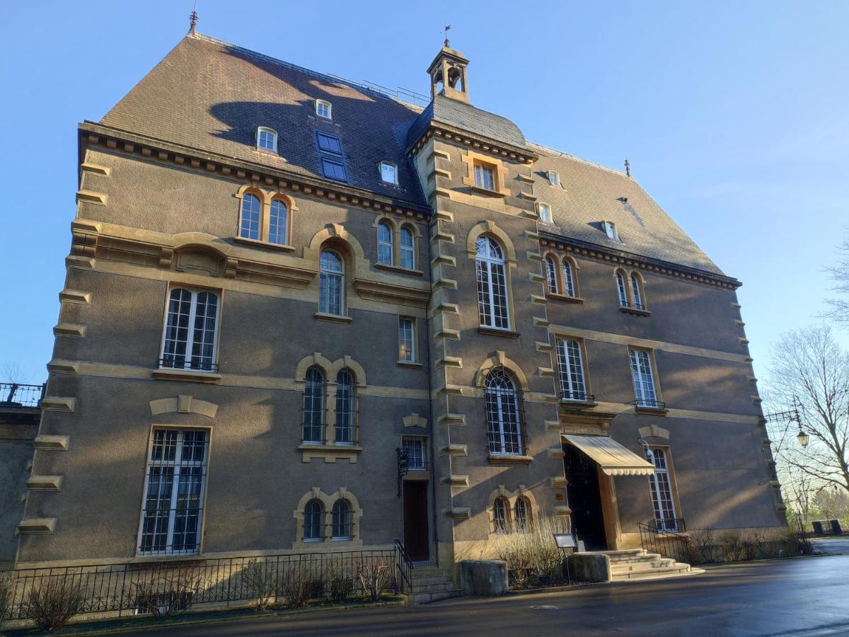 Hotel O Chateau Hayange Exterior photo
